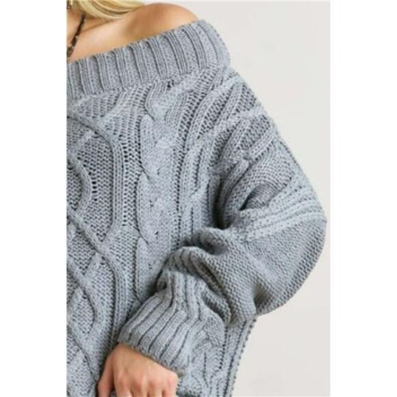 ✨NWT ADORA Cable Knit Off Shoulder Sweater - Picture 2 of 3